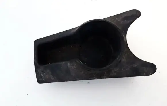 Ford Focus Cup holder 