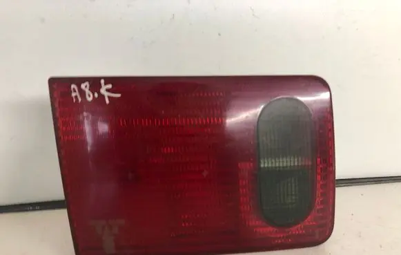 Audi A8 S8 D2 4D Tailgate rear/tail lights 4D0945093