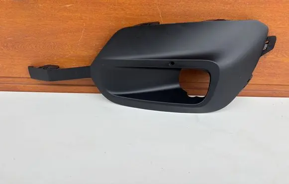 Opel Combo E Front bumper lower grill 9816778580 86943