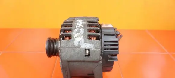 Opel Vivaro Generator/alternator F9Q762 250A2