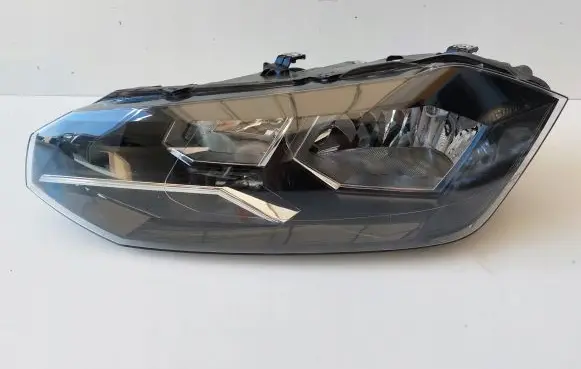 Volkswagen Polo VI Headlight/headlamp 2G1941005