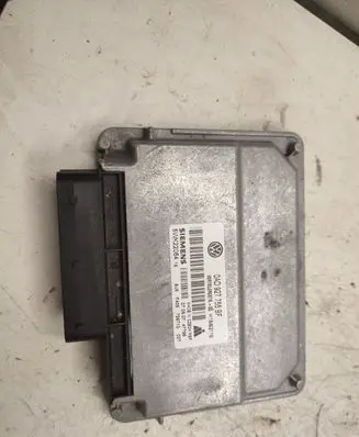 Volkswagen Touareg I Gearbox control unit/module 0AD927755