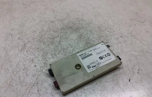 BMW X3 E83 Aerial antenna amplifier 3402526