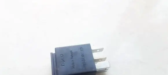 Audi A4 S4 B8 8K Other relay 7M0951253C