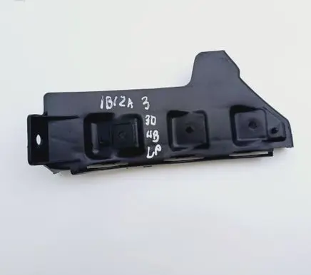 Seat Ibiza III (6L) Front bumper mounting bracket 6L0807183C
