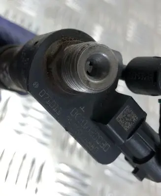 Ford Mondeo MK V Fuel injector 0445115025 00660 SARDD3L