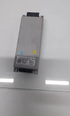 Volkswagen PASSAT B6 Phone control unit/module 1K0035729B