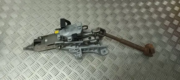 Volvo V50 Steering wheel axle 30680132