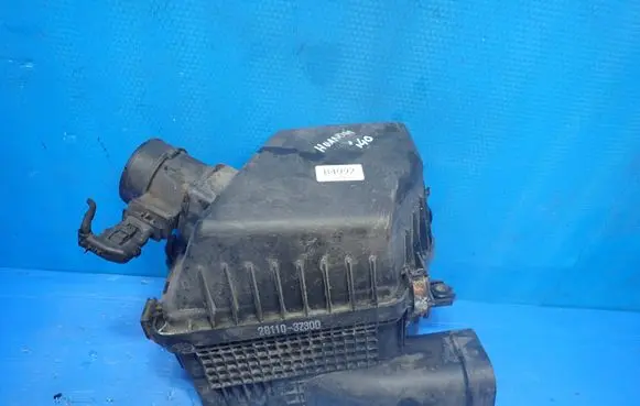 Hyundai i40 Air filter box 28110-3Z300