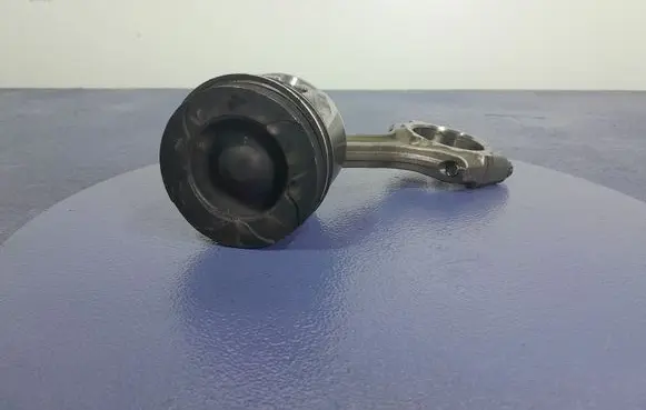 Lexus IS 220D-250-350 Piston