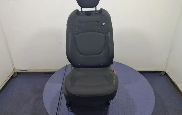 Renault Captur Front passenger seat 