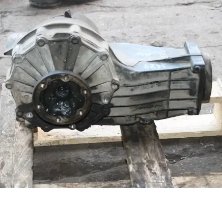 Audi A6 S6 C5 4B Rear differential eus 01r525053e eus070900