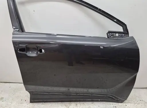 Toyota C-HR I Front door 