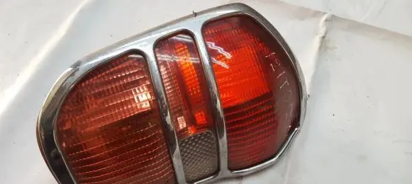Toyota RAV 4 (XA20) Rear/tail lights 134537