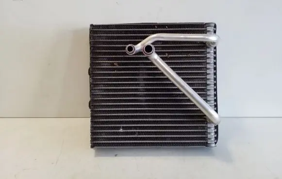 Air conditioning (A/C) radiator (interior)