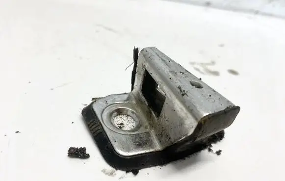Audi A4 S4 B5 8D Rear door lock loop/hook striker 
