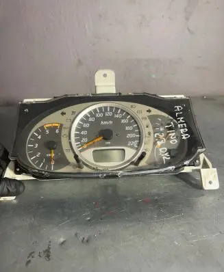 Nissan Almera N16 Speedometer (instrument cluster) Bu004