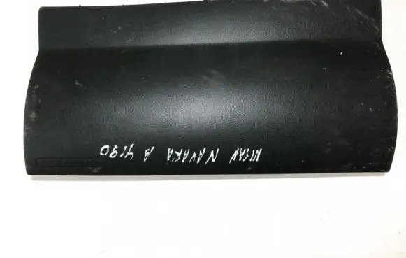 Nissan Navara D40 Other interior part 8210eb402 8210eb412