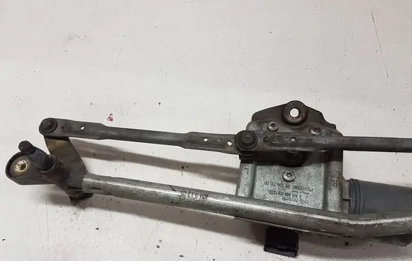 Citroen C5 Front wiper linkage and motor 3397020506 9632671180 0390241700