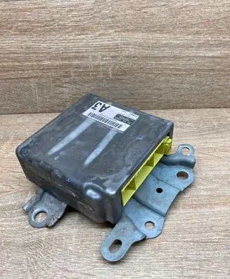 Toyota Previa (XR30, XR40) II Airbag control unit/module 8917028230 1523006802