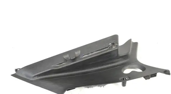 BMW X2 F39 (C) pillar trim 7426402