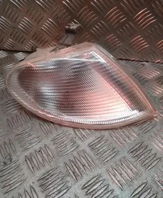 Ford Galaxy Front indicator light 
