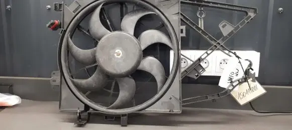 Opel Vectra B Electric radiator cooling fan 3135103308