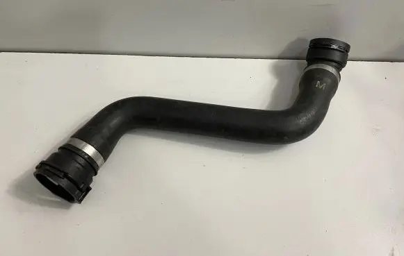 BMW 5 F10 F11 Engine coolant pipe/hose 7809821