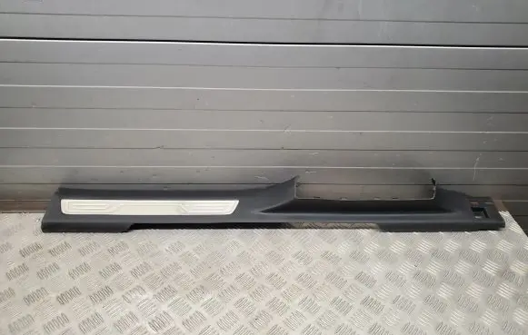 Volkswagen Atlas Front sill trim cover 3CN853372E