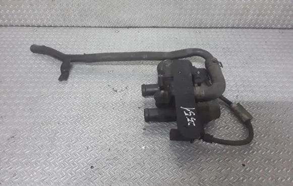 Volkswagen Phaeton Coolant heater control valve 