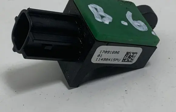 Volkswagen PASSAT B6 Airbag deployment crash/impact sensor 5N0959851B 5N0959351B