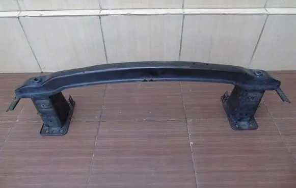 BMW X5 E70 Front bumper cross member