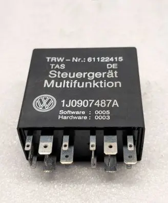 Skoda Octavia Mk1 (1U) Other relay 1J0907487A 61122415