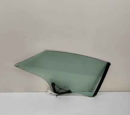 Mercedes-Benz E C207 W207 Rear side window 43R00050 A2076701600