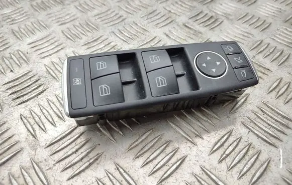 Mercedes-Benz C W204 Electric window control switch A2049055402