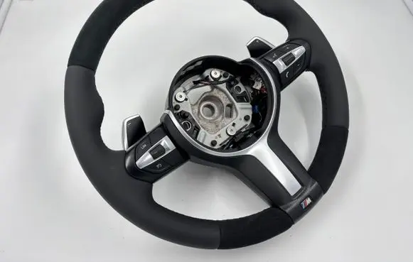 BMW X6 F16 Steering wheel