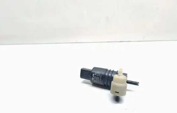 Porsche Cayenne (92A) Windscreen/windshield washer pump 1K6955651