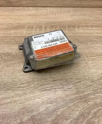 Audi A3 S3 8P Airbag control unit/module 8P0959655F 0285001482