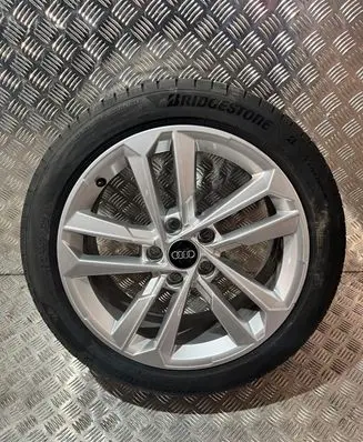 Audi A3 8Y R17 alloy rim 8Y0601025E