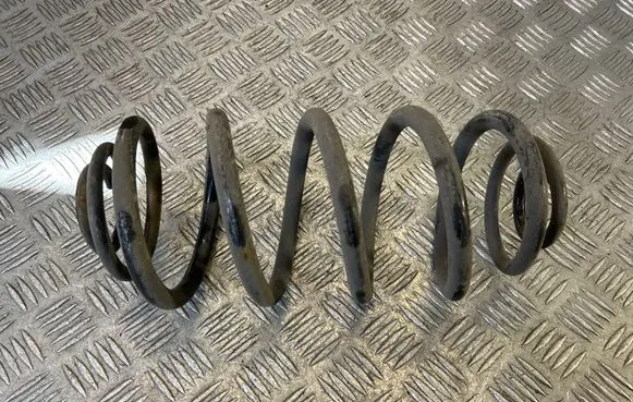 Opel Astra J Rear coil spring