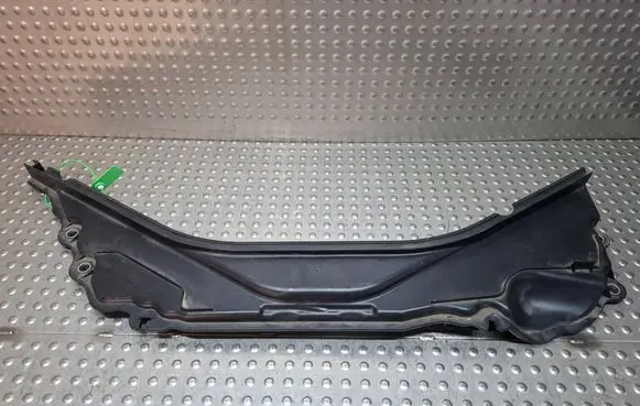 BMW 1 F20 F21 Wiper trim S27705655 7331243