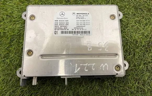 Mercedes-Benz S W221 Bluetooth control unit module A2218708685 A2214424760