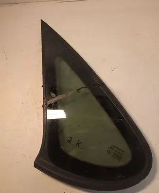 Toyota Avensis T220 Rear side window 43R006723