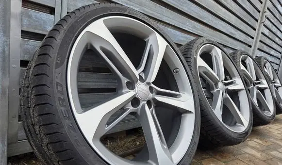 Audi RS7 C7 R21 alloy rim 4G8601025AP 4G8601025AM 4G8601025AN