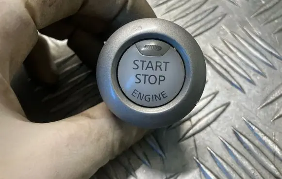 Nissan Juke I F15 Engine start stop button switch 