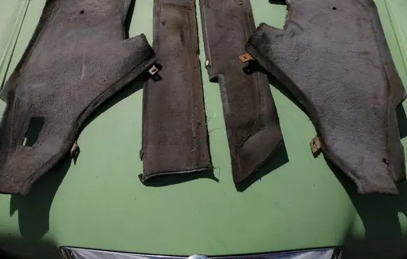 Mercedes-Benz E W124 Interior carpet 