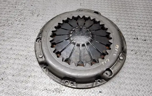 Mitsubishi Carisma Pressure plate CEVO03