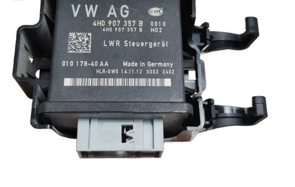 Audi A6 S6 C7 4G Light module LCM 4H0907357B 01017840AA