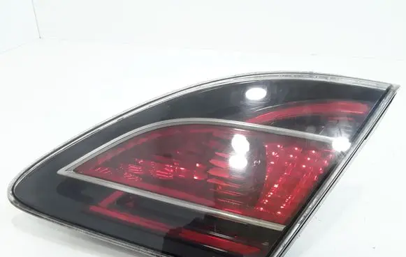 Mazda 6 Tailgate rear/tail lights
