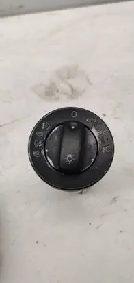 Light switch